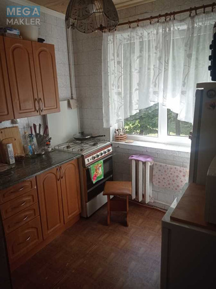 Продаж 3 кімнатної квартири (59/44/5,7), 2 пов. 5 пов. будинку, <a class="location-link" href="/kharkov/" title="Недвижимость Харків">Харків</a>, <a class="location-link" href="/kharkov/ordzhonikidzevskij/" title="Недвижимость Індустріальний (Орджонікідзевський) район">Індустріальний (Орджонікідзевський) р-н</a>, Генерала Момота, 10 (изображение 2)