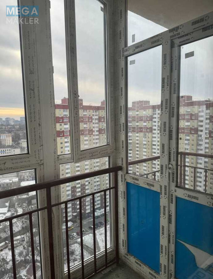 Продаж 1 кімнатної квартири (50/20/20), 23 пов. 25 пов. будинку, <a class="location-link" href="/kiev/" title="Недвижимость Київ">Київ</a>, <a class="location-link" href="/kiev/goloseevskij/" title="Недвижимость Голосіївський район">Голосіївський р-н</a>, Ясинуватський пров., 10 (изображение 5)