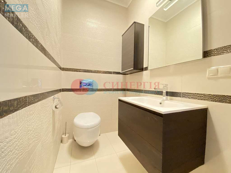 Оренда 3 кімнатної квартири, <a class="location-link" href="/kiev/" title="Недвижимость Київ">Київ</a>, <a class="location-link" href="/kiev/galickij/" title="Недвижимость Галицкий район">Галицкий р-н</a>, Інститутська вул., 18а (изображение 18)
