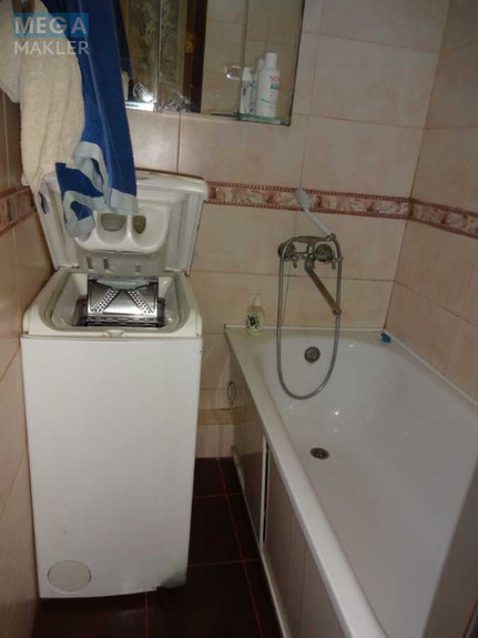 Продаж 3 кімнатної квартири (57/40/6), 2 пов. 5 пов. будинку, <a class="location-link" href="/kiev/" title="Недвижимость Київ">Київ</a>, <a class="location-link" href="/kiev/darnickij/" title="Недвижимость Дарницький район">Дарницький р-н</a>, Привокзальна вул., 12 (изображение 8)