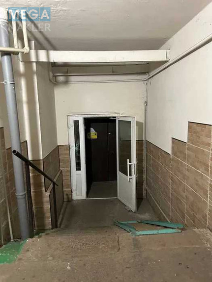 Продаж 3 кімнатної квартири (64/48/8), 8 пов. 10 пов. будинку, <a class="location-link" href="/dnepropetrovsk/" title="Недвижимость Дніпра">Дніпро</a>, Донецкое шоссе, 106 (изображение 2)