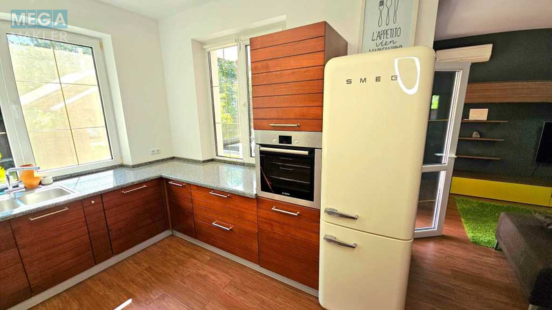 Оренда дома, <a class="location-link" href="/kiev/" title="Недвижимость Київ">Київ</a>, <a class="location-link" href="/kiev/dneprovskij/" title="Недвижимость Дніпровський район">Дніпровський р-н</a>, 11-я Садовая ул. (изображение 3)