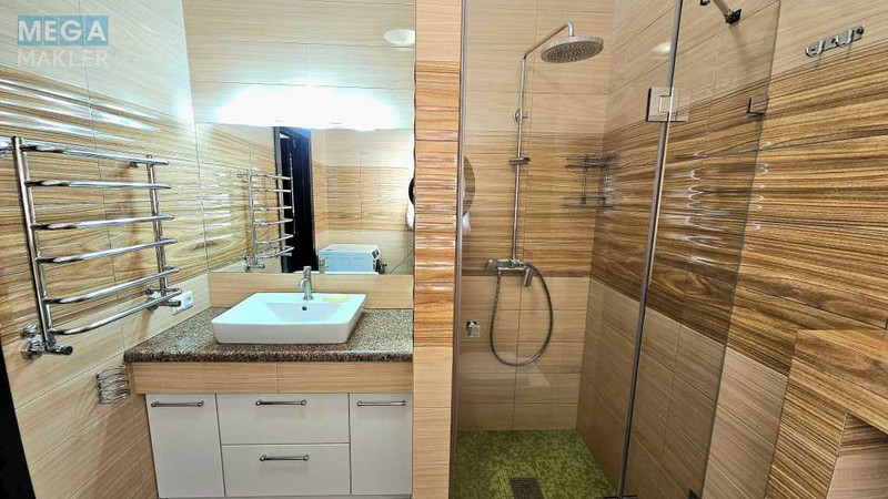 Оренда дома, <a class="location-link" href="/kiev/" title="Недвижимость Київ">Київ</a>, <a class="location-link" href="/kiev/dneprovskij/" title="Недвижимость Дніпровський район">Дніпровський р-н</a>, 11-я Садовая ул. (изображение 8)