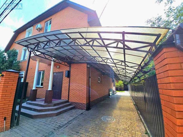 Оренда дома, <a class="location-link" href="/kiev/" title="Недвижимость Київ">Київ</a>, <a class="location-link" href="/kiev/dneprovskij/" title="Недвижимость Дніпровський район">Дніпровський р-н</a>, 11-я Садовая ул. (изображение 11)