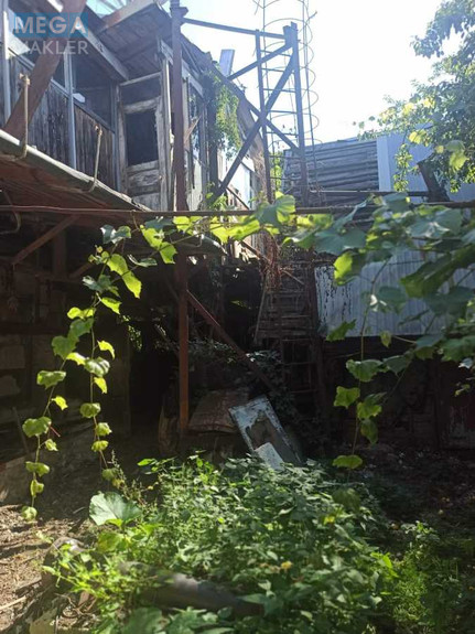 Продаж дома, 1&nbsp; поверх, 39&nbsp;кв.м, 1&nbsp; кімната, ділянка 5&nbsp;соток, <a class="location-link" href="/kiev/" title="Недвижимость Київ">Київ</a>, <a class="location-link" href="/kiev/solomenskij/" title="Недвижимость Солом'янський район">Солом'янський р-н</a>, Пржевальского ул. (изображение 17)