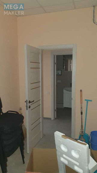 Продаж комерційної нерухомості, 74,50&nbsp;кв.м, под офис, <a class="location-link" href="/brovary/" title="Недвижимость Бровари">Бровари</a>, В чеслава Чорновола, 15 (изображение 10)
