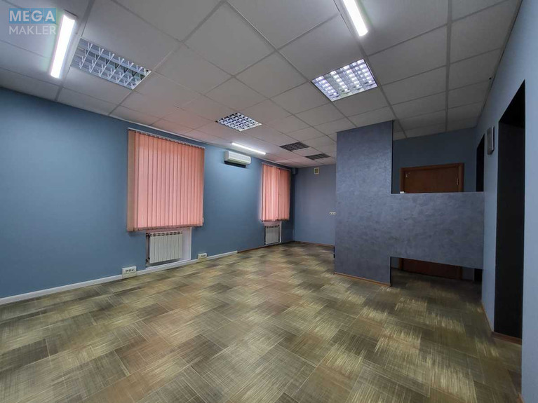 Оренда комерційної нерухомості, 67&nbsp;кв.м, <a class="location-link" href="/kiev/" title="Недвижимость Київ">Київ</a>, <a class="location-link" href="/kiev/solomenskij/" title="Недвижимость Солом'янський район">Солом'янський р-н</a>, Вацлава Гавела бульв., 67 (изображение 2)