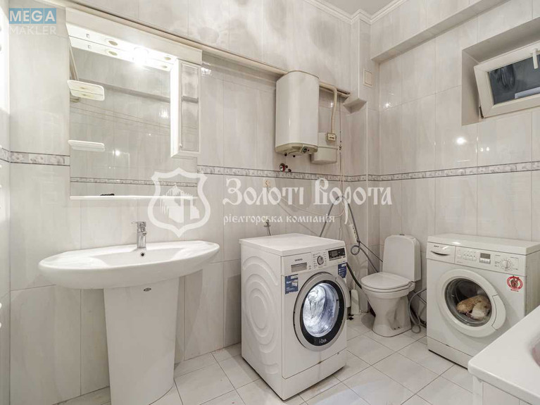 Продаж дома, 4&nbsp;поверху, 947,90&nbsp;кв.м, 7&nbsp;кімнат, ділянка 8&nbsp;соток, <a class="location-link" href="/petropavlovskaya-borshagovka/" title="Недвижимость Петропавлівська Борщагівка">Петропавлівська Борщагівка</a>, Вишнева, 55 (изображение 13)