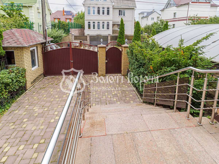 Продаж дома, 4&nbsp;поверху, 947,90&nbsp;кв.м, 7&nbsp;кімнат, ділянка 8&nbsp;соток, <a class="location-link" href="/petropavlovskaya-borshagovka/" title="Недвижимость Петропавлівська Борщагівка">Петропавлівська Борщагівка</a>, Вишнева, 55 (изображение 24)
