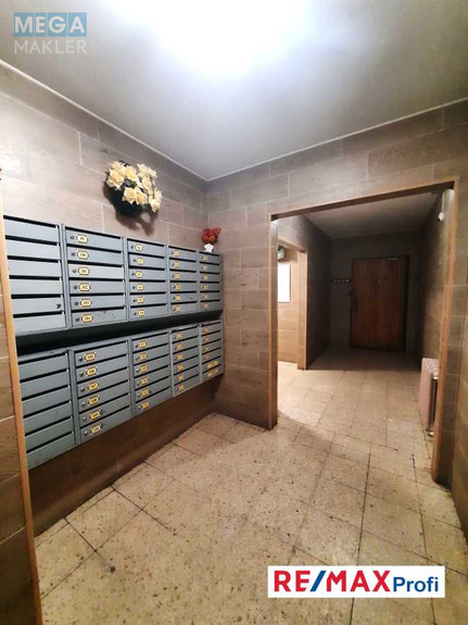 Продаж 3 кімнатної квартири (79,4/44,3/8,5), 16 пов. 17 пов. будинку, <a class="location-link" href="/kiev/" title="Недвижимость Київ">Київ</a>, <a class="location-link" href="/kiev/solomenskij/" title="Недвижимость Солом'янський район">Солом'янський р-н</a>, Кадетський Гай вул., 7 (изображение 23)