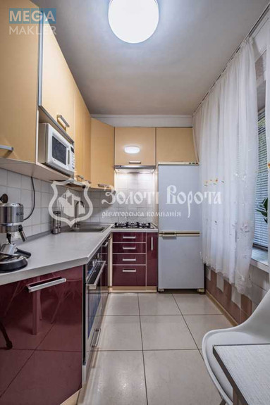 Продаж 2 кімнатної квартири (46/30/7,7), 1 пов. 5 пов. будинку, <a class="location-link" href="/kiev/" title="Недвижимость Київ">Київ</a>, <a class="location-link" href="/kiev/shevchenkovskij/" title="Недвижимость Шевченківський район">Шевченківський р-н</a>, Академіка Туполєва вул., 22а (изображение 10)