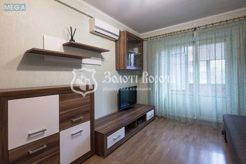 Продаж 1 кімнатної квартири (34/15/7), 2 пов. 9 пов. будинку, <a class="location-link" href="/kiev/" title="Недвижимость Київ">Київ</a>, <a class="location-link" href="/kiev/dneprovskij/" title="Недвижимость Дніпровський район">Дніпровський р-н</a>, Дніпровська наб., 9а (изображение 2)