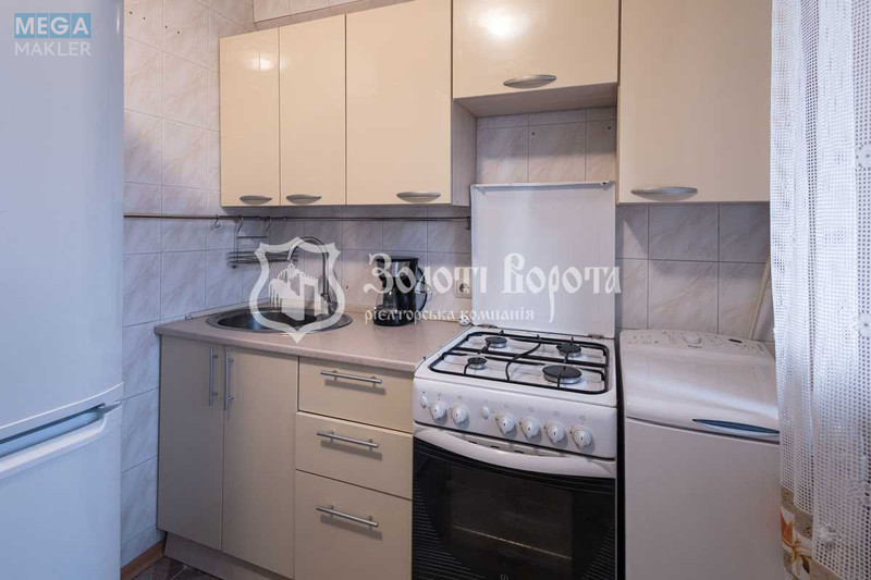 Продаж 1 кімнатної квартири (34/15/7), 2 пов. 9 пов. будинку, <a class="location-link" href="/kiev/" title="Недвижимость Київ">Київ</a>, <a class="location-link" href="/kiev/dneprovskij/" title="Недвижимость Дніпровський район">Дніпровський р-н</a>, Дніпровська наб., 9а (изображение 9)