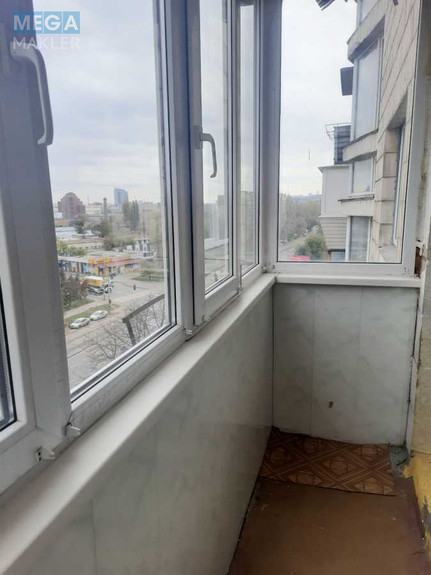 Продаж 2 кімнатної квартири (46,5/30,4/6,3), 8 пов. 9 пов. будинку, <a class="location-link" href="/kiev/" title="Недвижимость Київ">Київ</a>, <a class="location-link" href="/kiev/podolskij/" title="Недвижимость Подільський район">Подільський р-н</a>, Кирилівська вул., 127 (изображение 12)