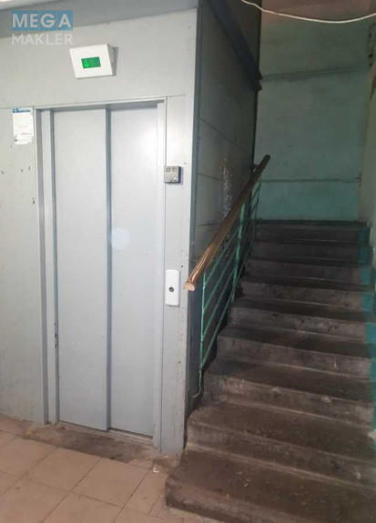 Продаж 2 кімнатної квартири (46,5/30,4/6,3), 8 пов. 9 пов. будинку, <a class="location-link" href="/kiev/" title="Недвижимость Київ">Київ</a>, <a class="location-link" href="/kiev/podolskij/" title="Недвижимость Подільський район">Подільський р-н</a>, Кирилівська вул., 127 (изображение 22)