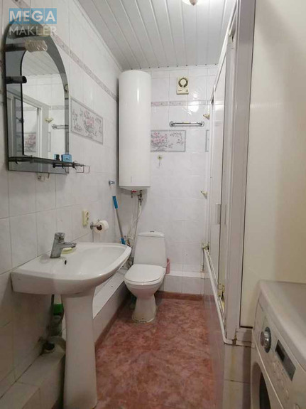 Оренда 2 кімнатної квартири, <a class="location-link" href="/kiev/" title="Недвижимость Київ">Київ</a>, <a class="location-link" href="/kiev/solomenskij/" title="Недвижимость Солом'янський район">Солом'янський р-н</a>, Кудряшова вул., 5 (изображение 14)