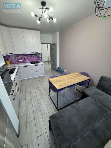 Оренда 2 кімнатної квартири, <a class="location-link" href="/novoselki-selo-kv-kievo-svyatoshinskij-rajon/" title="Недвижимость Новосілки">Новосілки</a>, Олександрівська, 1а (изображение 3)