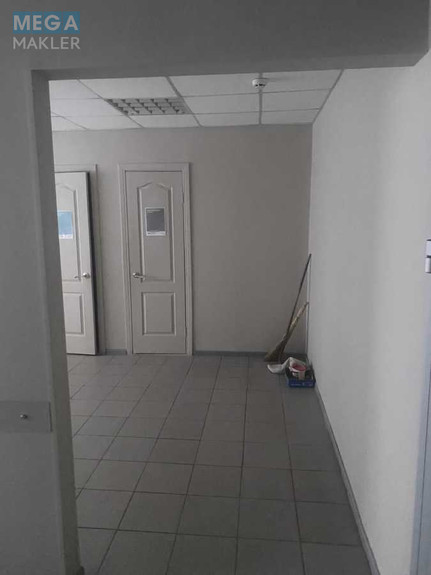 Продаж комерційної нерухомості, 106,70 кв.м, под офис, <a class="location-link" href="/krivoj-rog/" title="Недвижимость Кривий Ріг">Кривий Ріг</a>, Перемоги, 13 (изображение 5)