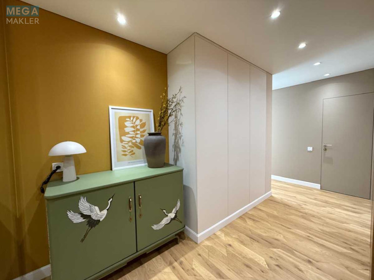 Продаж 1 кімнатної квартири (52/19/18), 20 пов. 23 пов. будинку, <a class="location-link" href="/kiev/" title="Недвижимость Київ">Київ</a>, <a class="location-link" href="/kiev/solomenskij/" title="Недвижимость Солом'янський район">Солом'янський р-н</a>, Михайла Максимовича вул., 32а (изображение 8)