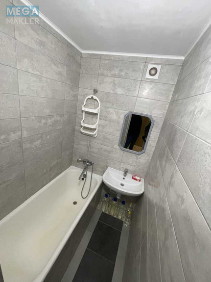 Оренда 2 кімнатної квартири, <a class="location-link" href="/kiev/" title="Недвижимость Київ">Київ</a>, <a class="location-link" href="/kiev/dneprovskij/" title="Недвижимость Дніпровський район">Дніпровський р-н</a>, Амвросия Бучмы ул., 8 (изображение 13)