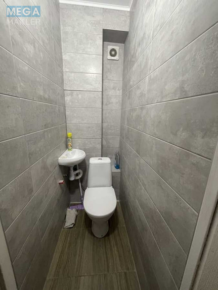 Оренда 2 кімнатної квартири, <a class="location-link" href="/kiev/" title="Недвижимость Київ">Київ</a>, <a class="location-link" href="/kiev/dneprovskij/" title="Недвижимость Дніпровський район">Дніпровський р-н</a>, Амвросия Бучмы ул., 8 (изображение 14)