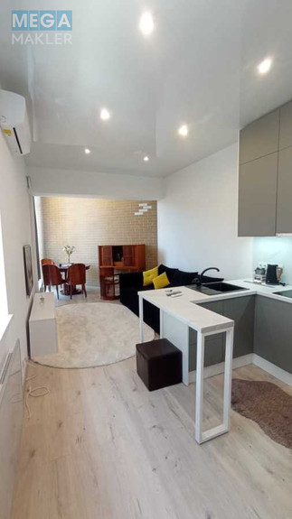 Оренда 1 кімнатної квартири, <a class="location-link" href="/kiev/" title="Недвижимость Київ">Київ</a>, <a class="location-link" href="/kiev/solomenskij/" title="Недвижимость Солом'янський район">Солом'янський р-н</a>, Залізнична вул., 32 (изображение 9)