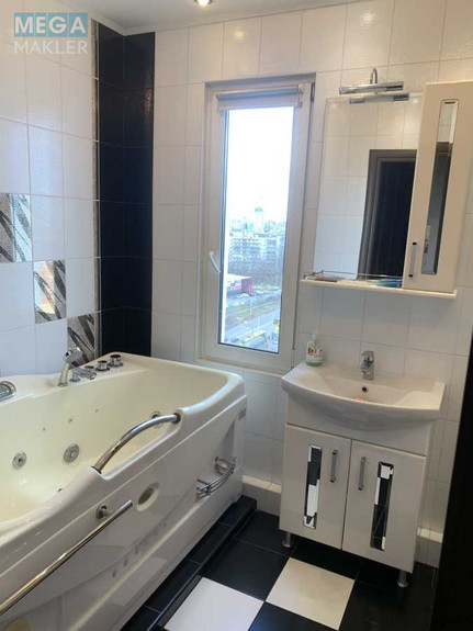 Оренда 2 кімнатної квартири, <a class="location-link" href="/kiev/" title="Недвижимость Київ">Київ</a>, <a class="location-link" href="/kiev/podolskij/" title="Недвижимость Подільський район">Подільський р-н</a>, Європейського Союзу просп., 19А (изображение 6)