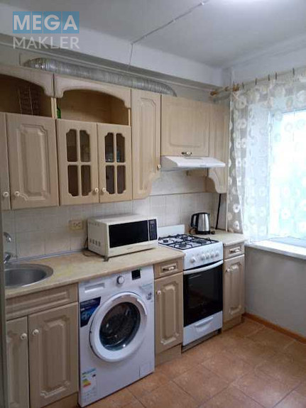 Оренда 3 кімнатної квартири, <a class="location-link" href="/kiev/" title="Недвижимость Київ">Київ</a>, <a class="location-link" href="/kiev/shevchenkovskij/" title="Недвижимость Шевченківський район">Шевченківський р-н</a>, Берестейский просп., 27 (изображение 10)