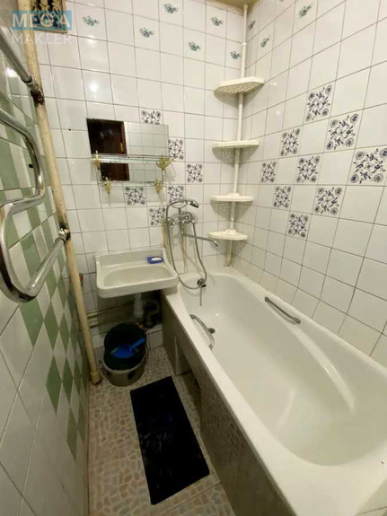 Оренда 3 кімнатної квартири, <a class="location-link" href="/kiev/" title="Недвижимость Київ">Київ</a>, <a class="location-link" href="/kiev/podolskij/" title="Недвижимость Подільський район">Подільський р-н</a>, Светлицкого ул., 30/20б (изображение 17)