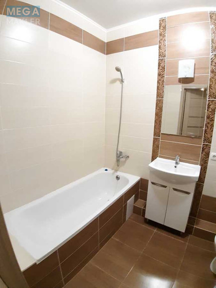 Оренда 1 кімнатної квартири, <a class="location-link" href="/kiev/" title="Недвижимость Київ">Київ</a>, <a class="location-link" href="/kiev/dneprovskij/" title="Недвижимость Дніпровський район">Дніпровський р-н</a>, Воскресенская ул., 16А (изображение 21)