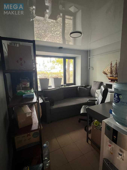 Оренда комерційної нерухомості, 40 кв.м, под офис, <a class="location-link" href="/kiev/" title="Недвижимость Київ">Київ</a>, <a class="location-link" href="/kiev/shevchenkovskij/" title="Недвижимость Шевченківський район">Шевченківський р-н</a>, Бехтеревский пер., 12 (изображение 7)