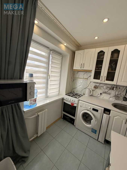 Оренда 3 кімнатної квартири, <a class="location-link" href="/kiev/" title="Недвижимость Київ">Київ</a>, <a class="location-link" href="/kiev/dneprovskij/" title="Недвижимость Дніпровський район">Дніпровський р-н</a>, Ивана Миколайчука ул., 3/1 (изображение 20)