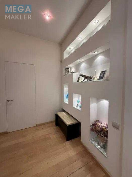 Оренда 2 кімнатної квартири, <a class="location-link" href="/kiev/" title="Недвижимость Київ">Київ</a>, <a class="location-link" href="/kiev/pecherskij/" title="Недвижимость Печерський район">Печерський р-н</a>, Шота Руставелі вул., 36 (изображение 3)