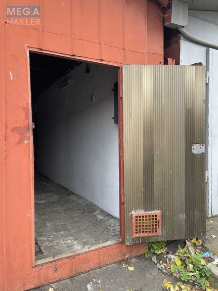 Продаж комерційної нерухомості, 35 кв.м, <a class="location-link" href="/kiev/" title="Недвижимость Київ">Київ</a>, <a class="location-link" href="/kiev/solomenskij/" title="Недвижимость Солом'янський район">Солом'янський р-н</a>, Юліуса Фучика вул., 12 (изображение 2)