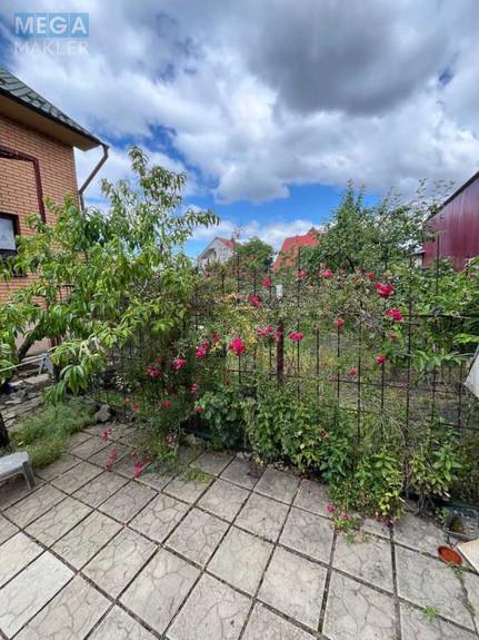 Продаж дома, 2 поверху, 115 кв.м, 4 кімнати, ділянка 6 соток, <a class="location-link" href="/kiev/" title="Недвижимость Київ">Київ</a>, <a class="location-link" href="/kiev/darnickij/" title="Недвижимость Дарницький район">Дарницький р-н</a>, 80-а Садова вул. (изображение 4)