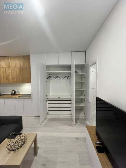 Оренда 1 кімнатної квартири, <a class="location-link" href="/kiev/" title="Недвижимость Київ">Київ</a>, <a class="location-link" href="/kiev/goloseevskij/" title="Недвижимость Голосіївський район">Голосіївський р-н</a>, Михаила Максимовича ул., 26 (изображение 9)