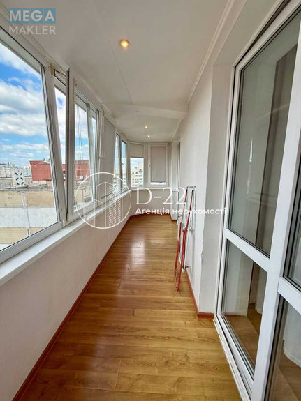 Продаж 2 кімнатної квартири (82/41/12), 17 пов. 28 пов. будинку, <a class="location-link" href="/kiev/" title="Недвижимость Київ">Київ</a>, <a class="location-link" href="/kiev/darnickij/" title="Недвижимость Дарницький район">Дарницький р-н</a>, Анни Ахматової вул., 13г (изображение 6)