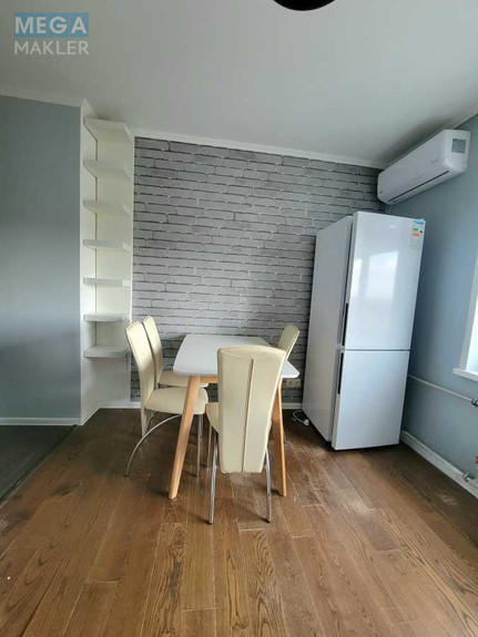 Продаж 1 кімнатної квартири (40/?/9), 9 пов. 9 пов. будинку, <a class="location-link" href="/dnepropetrovsk/" title="Недвижимость Дніпра">Дніпро</a>, Набережная победы, 118 (изображение 4)