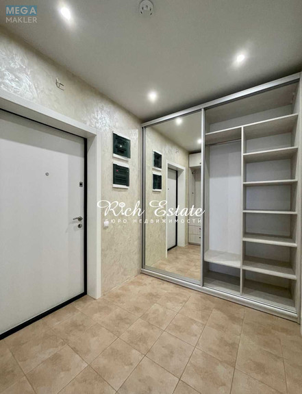 Оренда 1 кімнатної квартири, <a class="location-link" href="/kiev/" title="Недвижимость Київ">Київ</a>, <a class="location-link" href="/kiev/darnickij/" title="Недвижимость Дарницький район">Дарницький р-н</a>, Заречная ул., 2 (изображение 9)