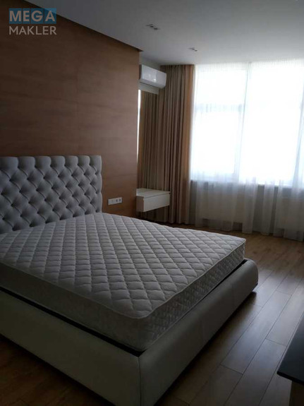 Оренда 3 кімнатної квартири, <a class="location-link" href="/kiev/" title="Недвижимость Київ">Київ</a>, <a class="location-link" href="/kiev/shevchenkovskij/" title="Недвижимость Шевченківський район">Шевченківський р-н</a>, Глубочицкая ул., 32Б (изображение 12)