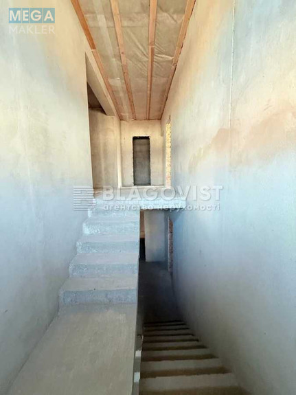 Продаж дома, 3 поверху, 1 200 кв.м, 16 кімнат, ділянка 10 соток, <a class="location-link" href="/sofievskaya-borshagovka/" title="Недвижимость Софіївська Борщагівка">Софіївська Борщагівка</a>, Райдужна (изображение 15)