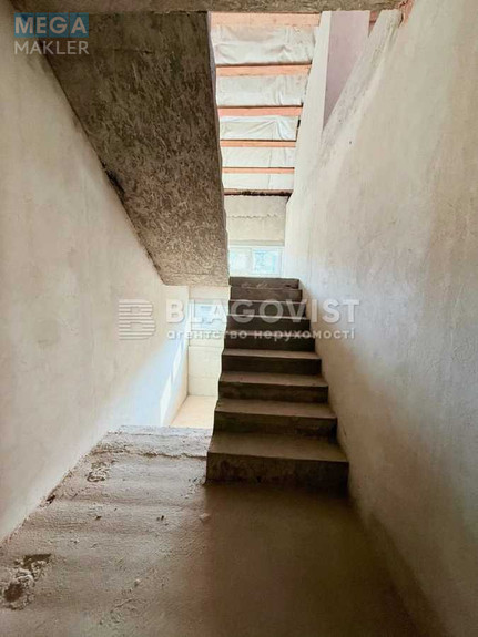 Продаж дома, 3 поверху, 1 200 кв.м, 16 кімнат, ділянка 10 соток, <a class="location-link" href="/sofievskaya-borshagovka/" title="Недвижимость Софіївська Борщагівка">Софіївська Борщагівка</a>, Райдужна (изображение 16)