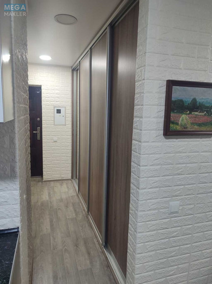 Продаж 1 кімнатної квартири (29/14/5), 3 пов. 5 пов. будинку, <a class="location-link" href="/smela/" title="Недвижимость Сміла">Сміла</a>, Незалежності (изображение 15)