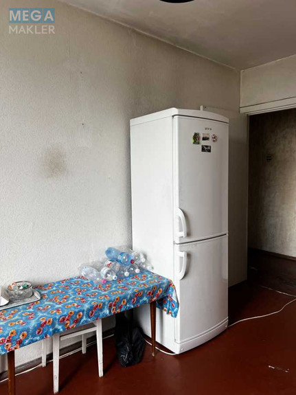 Продаж 3 кімнатної квартири (60/40/10), 9 пов. 9 пов. будинку, <a class="location-link" href="/kiev/" title="Недвижимость Київ">Київ</a>, <a class="location-link" href="/kiev/desnyanskij/" title="Недвижимость Деснянський район">Деснянський р-н</a>, Мілютенка вул., 23 (изображение 4)