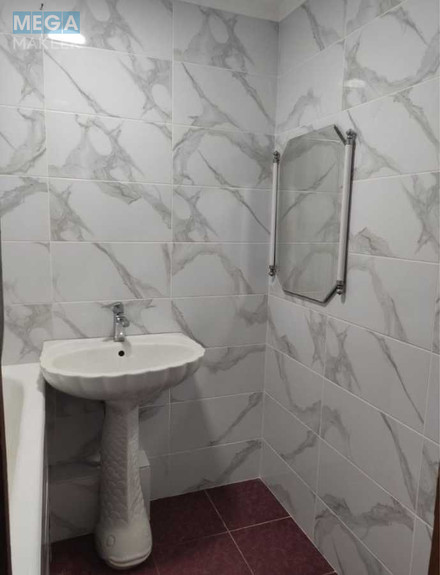 Оренда 3 кімнатної квартири, <a class="location-link" href="/odessa/" title="Недвижимость Одеса">Одеса</a>, <a class="location-link" href="/odessa/primorskij/" title="Недвижимость Приморський район">Приморський р-н</a>, 2-й Куликовский переулок, 3а (изображение 6)