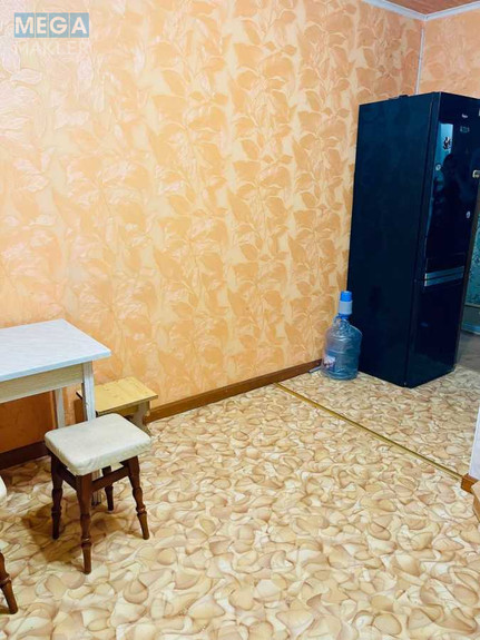 Оренда 2 кімнатної квартири, <a class="location-link" href="/kiev/" title="Недвижимость Київ">Київ</a>, <a class="location-link" href="/kiev/podolskij/" title="Недвижимость Подільський район">Подільський р-н</a>, Георгия Гонгадзе просп., 18г (изображение 2)