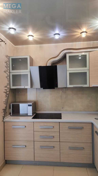 Оренда 2 кімнатної квартири, <a class="location-link" href="/kiev/" title="Недвижимость Київ">Київ</a>, <a class="location-link" href="/kiev/svyatoshinskij/" title="Недвижимость Святошинський район">Святошинський р-н</a>, Феодоры Пушиной ул., 44/50 (изображение 6)