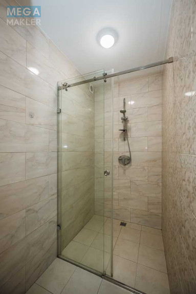 Оренда дома, <a class="location-link" href="/kiev/" title="Недвижимость Київ">Київ</a>, <a class="location-link" href="/kiev/solomenskij/" title="Недвижимость Солом'янський район">Солом'янський р-н</a>, Московская ул., 22 (изображение 4)