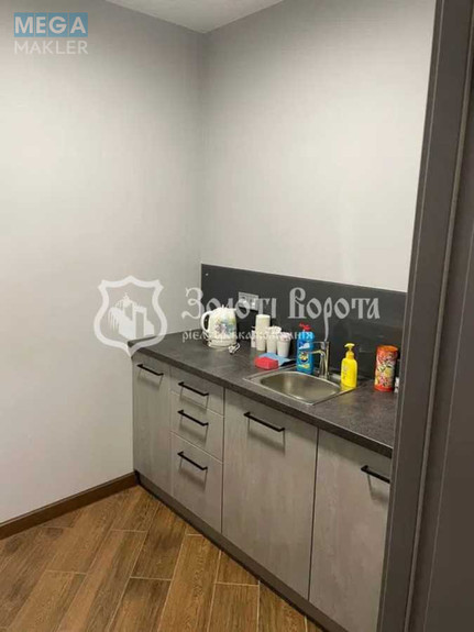 Продаж 2 кімнатної квартири (55/29/12), 1 пов. 14 пов. будинку, <a class="location-link" href="/kiev/" title="Недвижимость Київ">Київ</a>, <a class="location-link" href="/kiev/svyatoshinskij/" title="Недвижимость Святошинський район">Святошинський р-н</a>, Берковецька вул., 6Б (изображение 5)