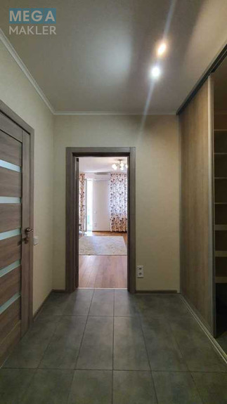 Оренда 1 кімнатної квартири, <a class="location-link" href="/kiev/" title="Недвижимость Київ">Київ</a>, <a class="location-link" href="/kiev/dneprovskij/" title="Недвижимость Дніпровський район">Дніпровський р-н</a>, Воскресенська вул., 18А (изображение 8)